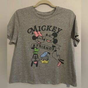 Disney Mickey & Friends Graphic Tee | Women’s Size S | Disney Park Outfit OOTD